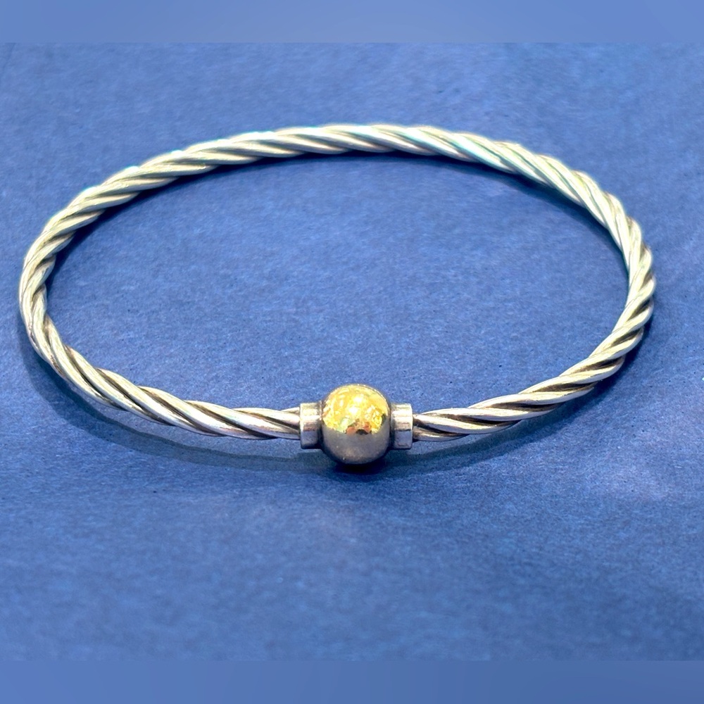 CAPE COD JEWELERS TWIST SINGLE BALL BRACELET